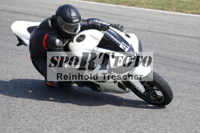 /Archiv-2025/49 26.08.2025 Cornu Master School ADR/gruen-vert/4